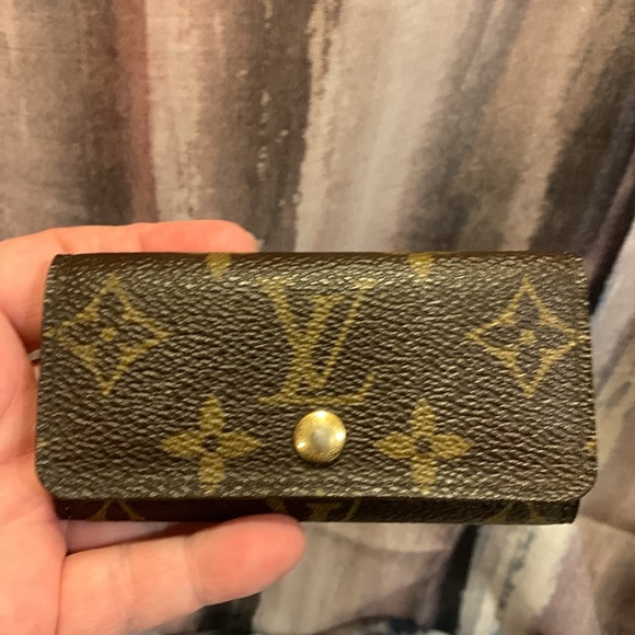 NWOT Louis Vuitton Key Ring !! - Picture 8 of 8